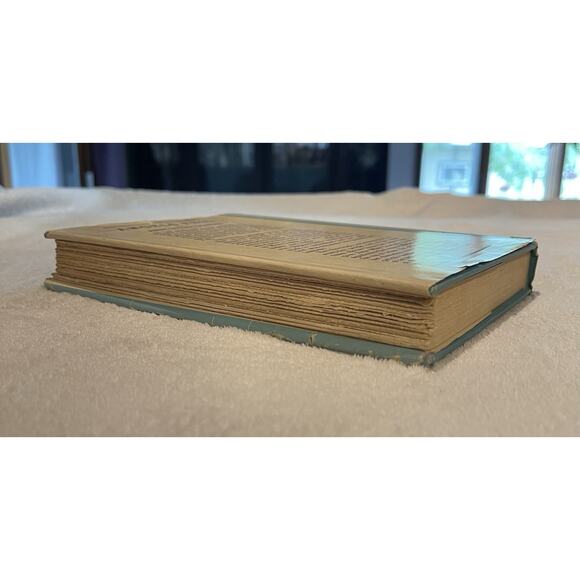 Mrs. Doratt by John Erskine - 1941 HCDJ 2nd Impression - Picture 3 of 6